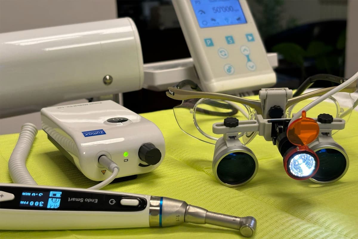 Aparatură endodonţie cabinet stomatologic Târgu-Jiu, Str. 9 Mai